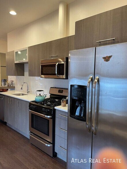 Building Photo - 4106 Zuni St
