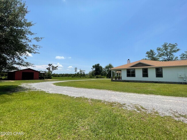 Building Photo - 9137 Eloise Ln