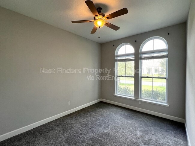 Building Photo - 121 Oxford Estates Way