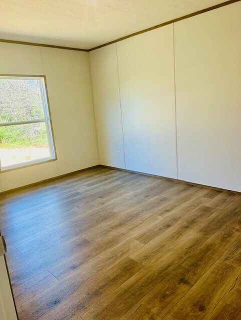 Building Photo - 3144 Rickwood Dr