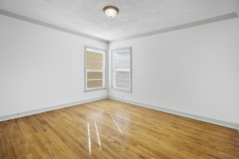 Building Photo - 3301 S 7th St