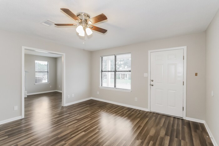 Building Photo - 3508 Reins Ct