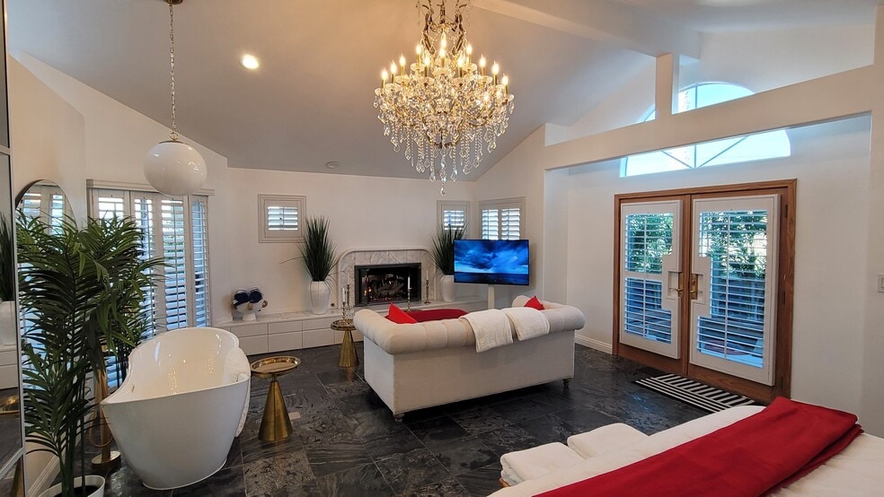 Building Photo - 1259 Bonnie Brae St