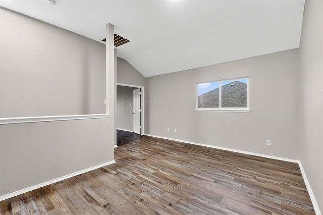 Building Photo - 3205 Bent Oak Dr