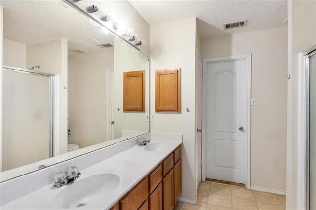 Building Photo - 921 Thistle Cir