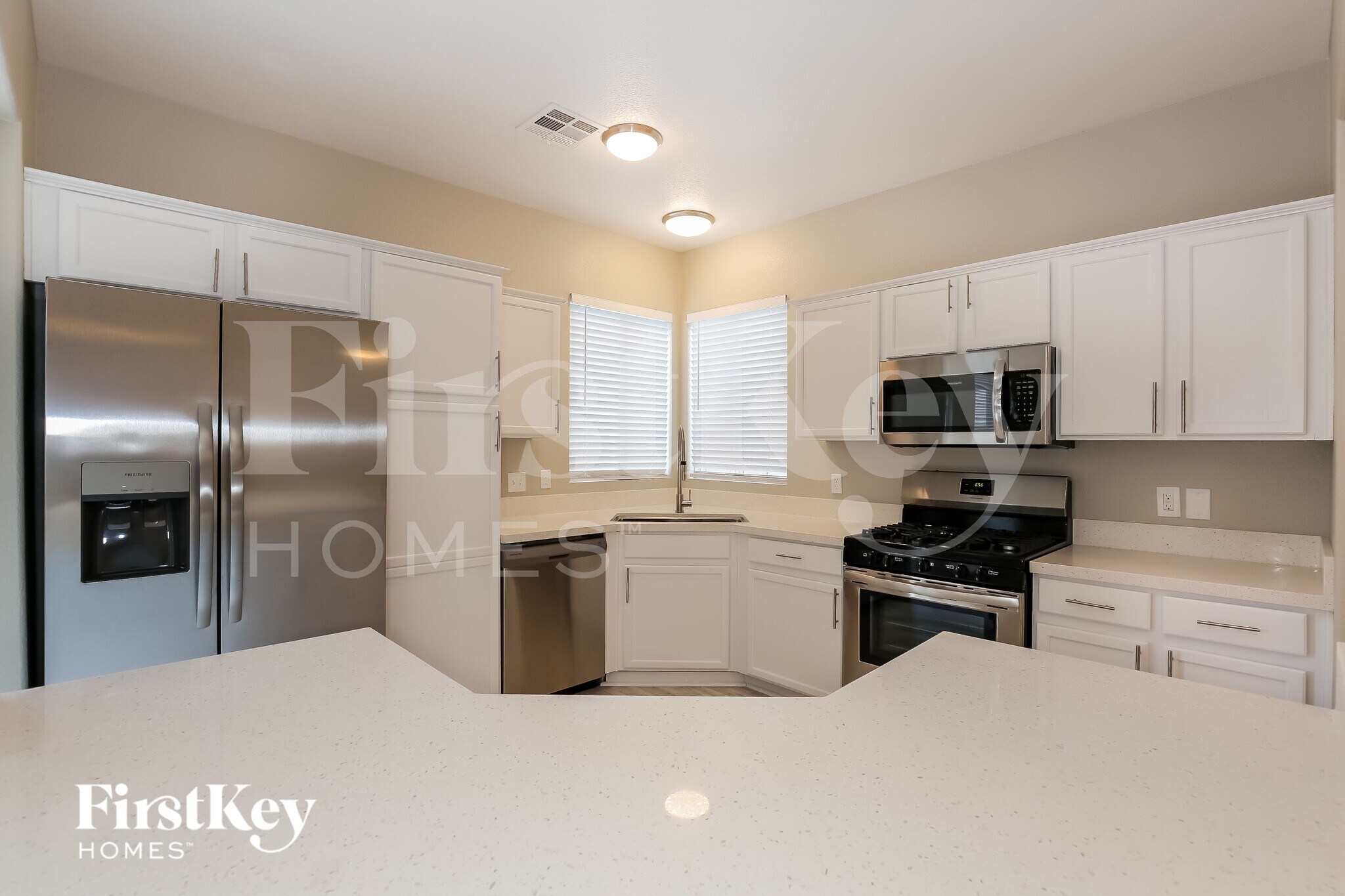 Building Photo - 8905 W Tumblewood Ave