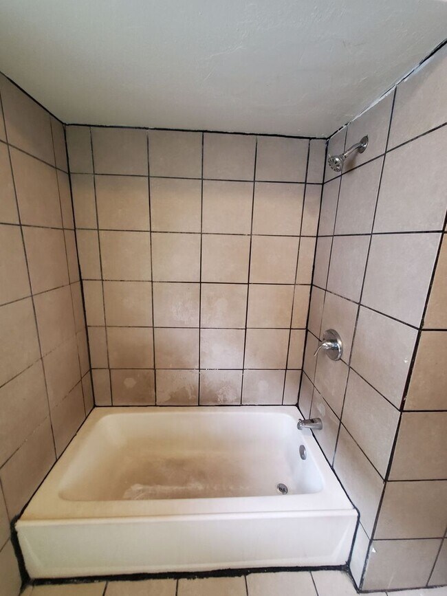 Building Photo - 5541-5543 N 35th St. (Duplex)