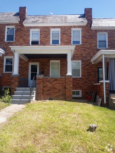Building Photo - 2716 Erdman Ave