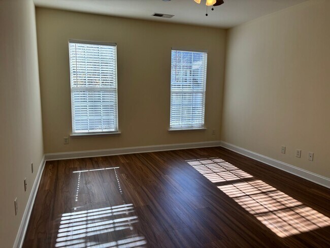 Building Photo - 3 bedroom 2.5 bath in Covington at Providence