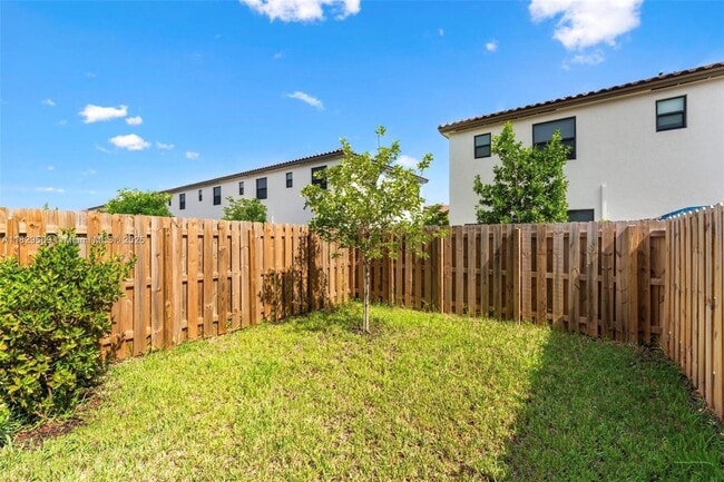 Building Photo - 11763 SW 246 Terrace