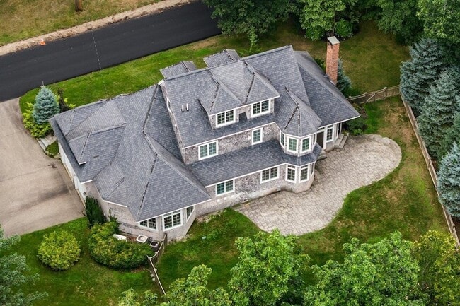 Primary Photo - 61 Norwood Farms Rd