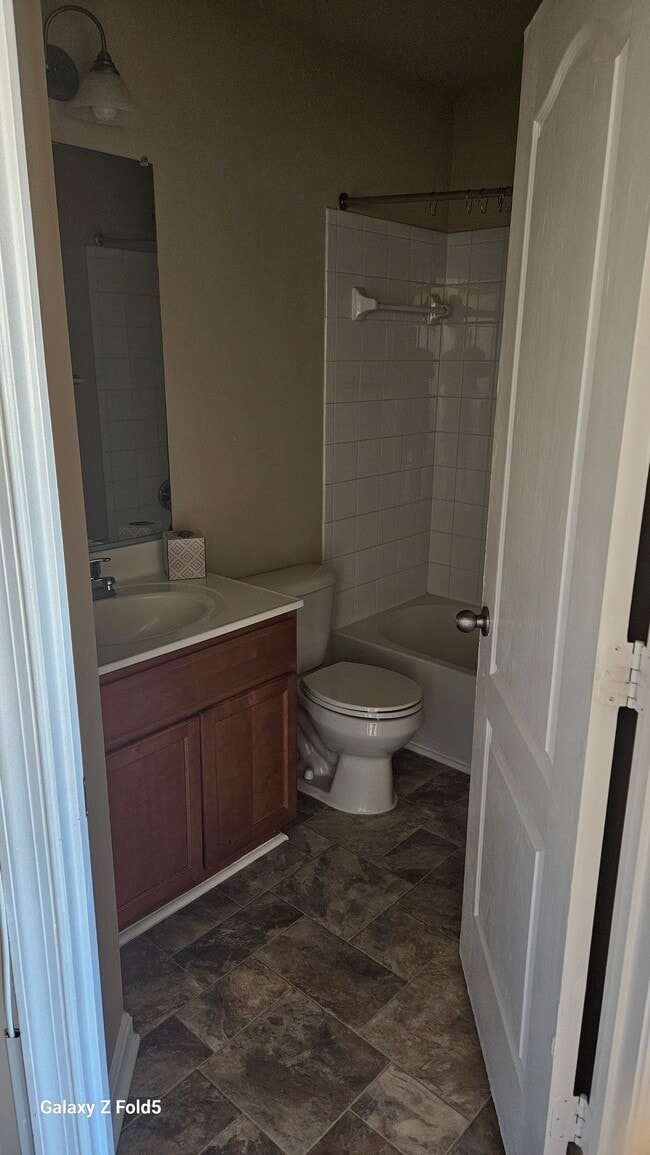 Building Photo - 9387 Rock Ripple Ln