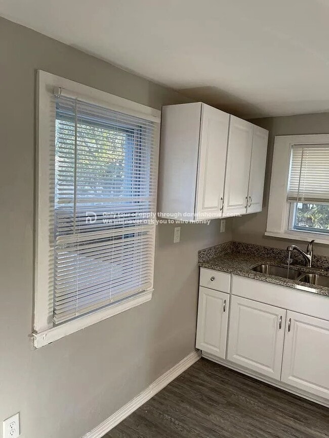 Building Photo - 20541 Arbor Ave