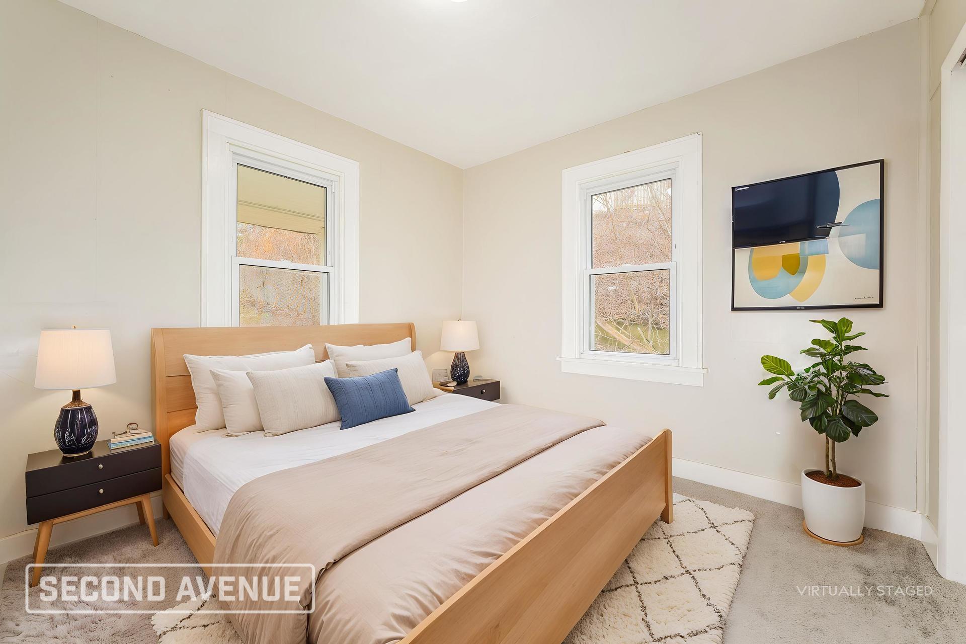 Building Photo - 1030 Franklin Dr