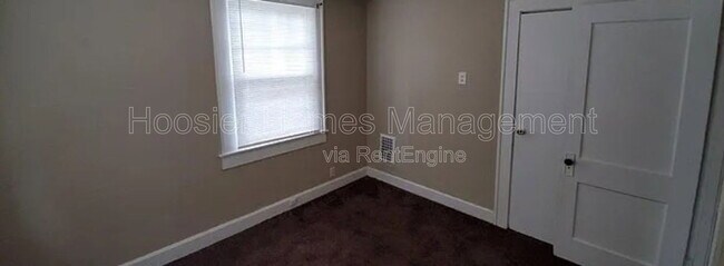 Building Photo - 5131 E Burgess Ave