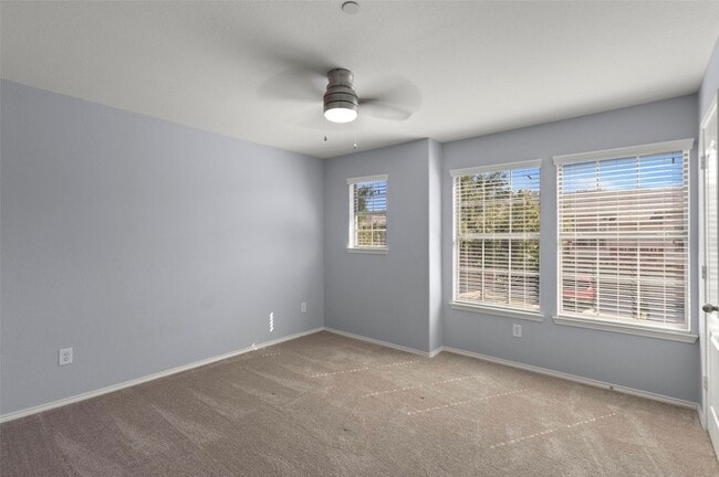 Building Photo - 1034 Lucy Ln