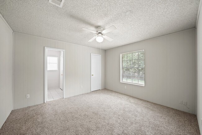 Building Photo - 3813 Wood Sorrel Dr