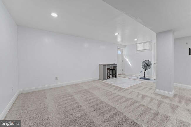 Building Photo - 8561 Skipjack Pl