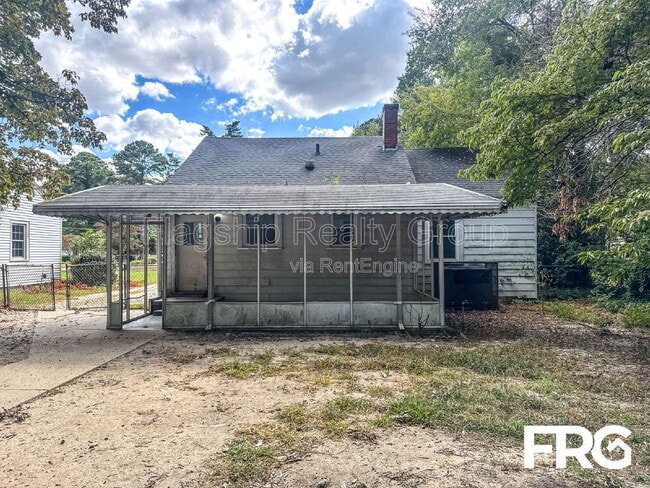 Building Photo - 1407 Edgerton St
