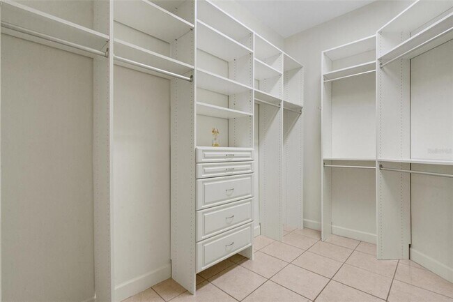 Building Photo - 2702 Prestwick Dr