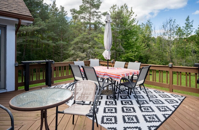 Building Photo - 9740 Purcell Hill Rd