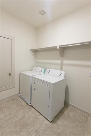 Building Photo - 420 Texas Dr