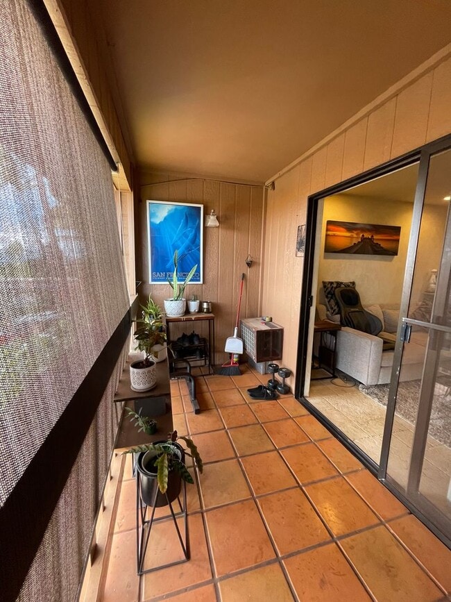 Building Photo - Maui Lani Terraces One Bedroom