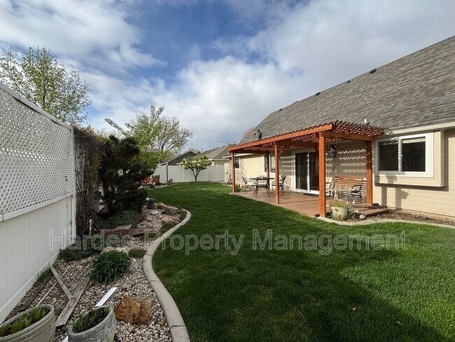 Building Photo - 3313 W Cherry Ln