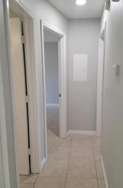 Building Photo - 781 Squirrel Ct