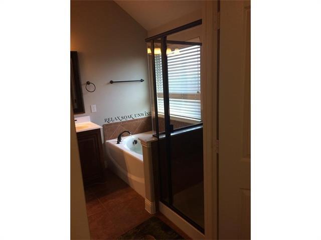 Building Photo - 132 Stanley Falls Dr