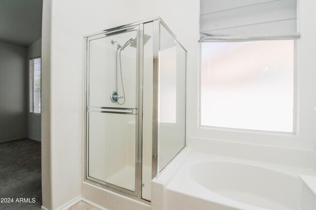 Building Photo - 1375 W Musket Way