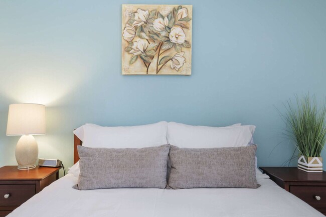 Building Photo - 153 Bull Run