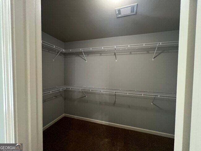Building Photo - 204 Arden Dr