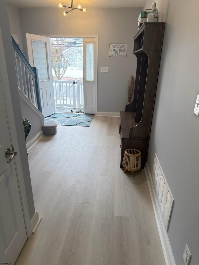 Building Photo - 32 S Coolidge Ave