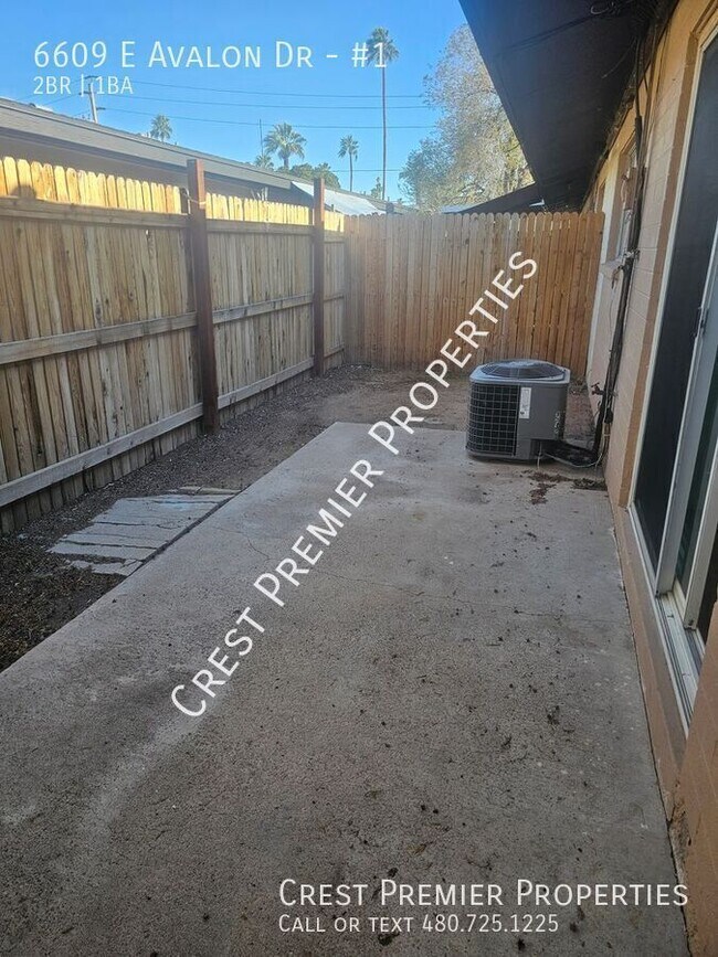 Building Photo - 6609 E Avalon Dr