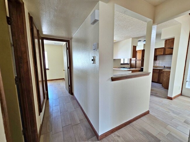Building Photo - 3219 Mountain Ridge Dr