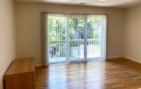 Building Photo - Townhouse Style Dupex in Harrison 3 Bedroo...