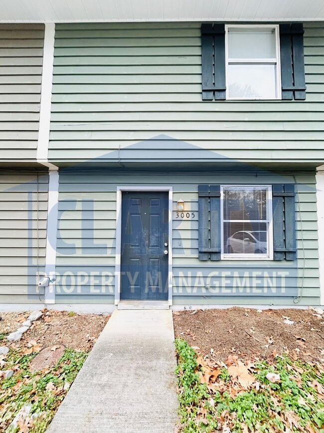 Primary Photo - Two bedroom townhome near Cleveland State