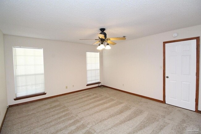 Building Photo - 5705 Bronco Pl