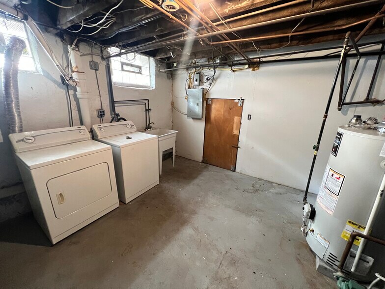 Building Photo - 845 N 23rd St