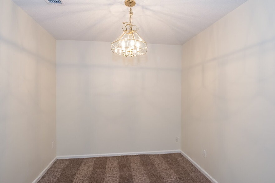 Building Photo - 2204 Francis Lewis Ct