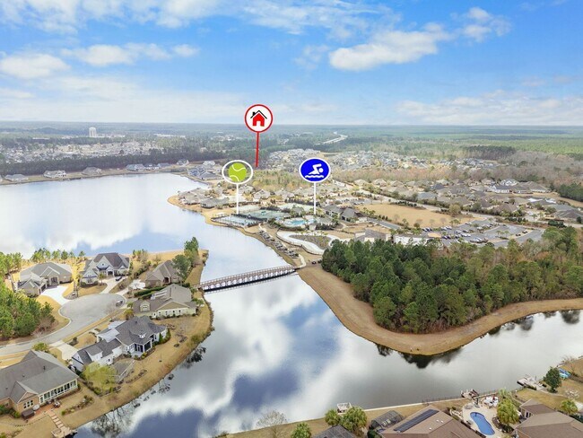 Building Photo - ~ COMPASS POINTE ~