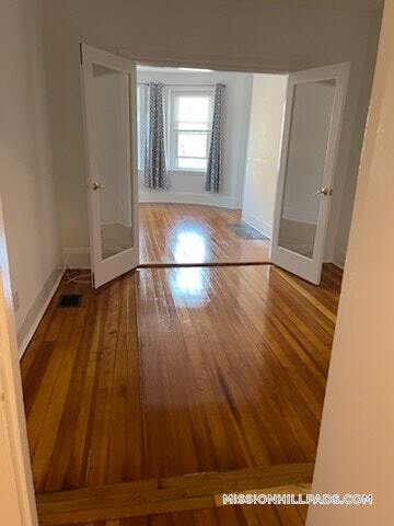 Building Photo - 752 Huntington Ave
