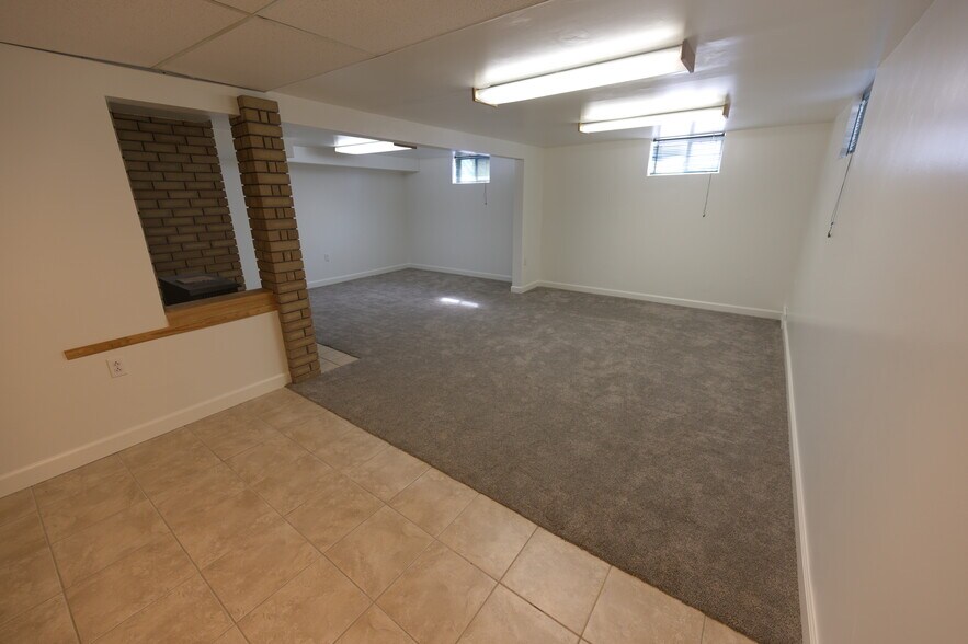 Downstairs Living Area - 1829 E Severn Dr
