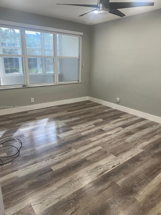 Building Photo - 1350 Atlantic Shores Blvd