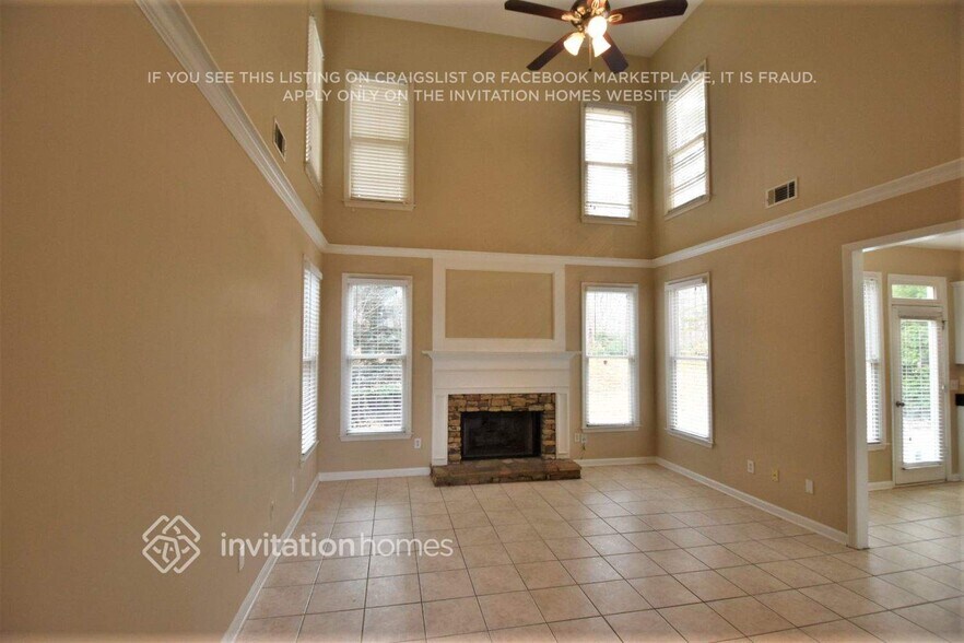 Building Photo - 2923 Misty Rock Cove