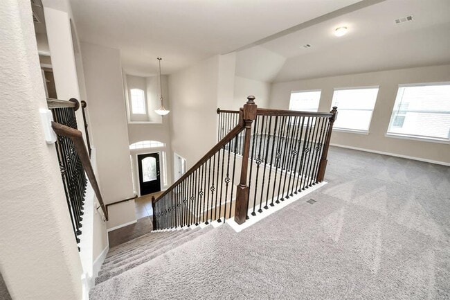Building Photo - 21254 Lucknow Ln