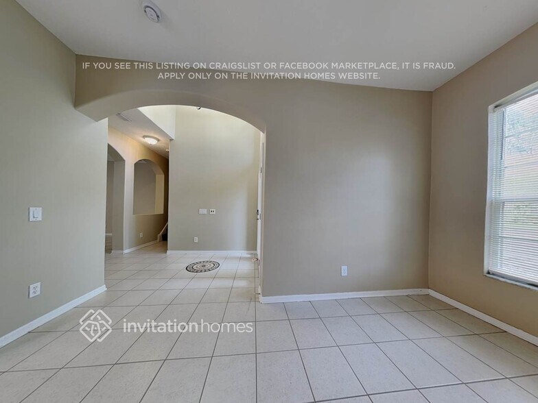 Building Photo - 3321 Downan Point Dr