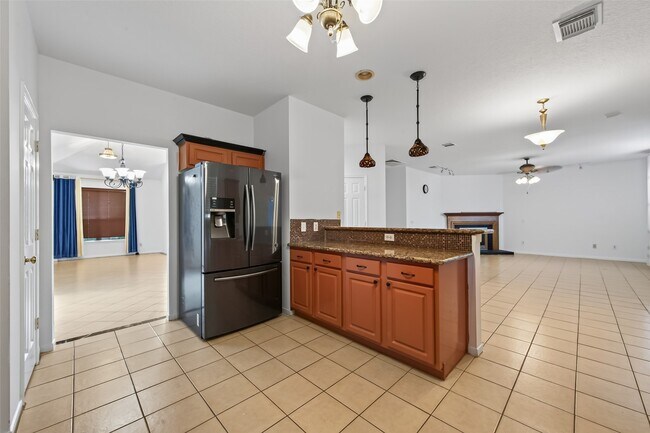 Building Photo - 12214 Doe Meadow Dr