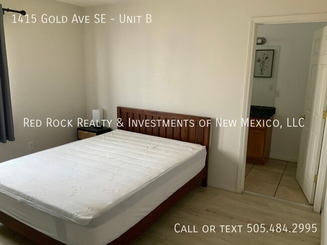 Building Photo - 1415 Gold Ave SE